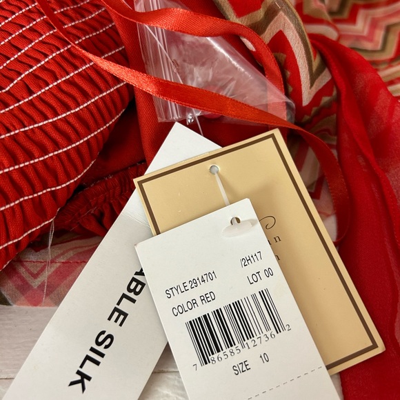 NWT! Sleeveless Silk Halter Dress Red Pink Chevron Print - Picture 11 of 11